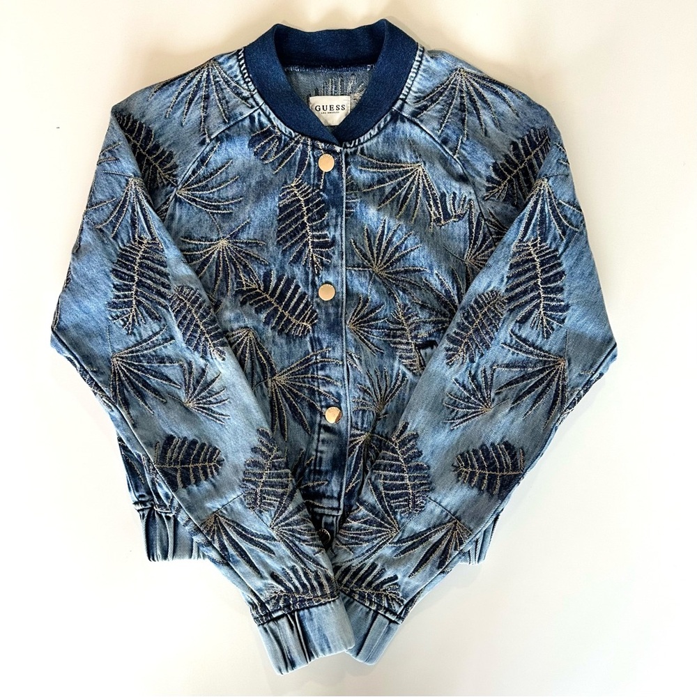 GUESS Women's Denim Jacket Size S Embroidered Palm Tropical